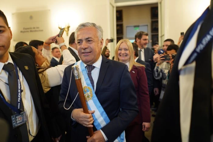 Seguridad, obra pública y baja de la tarifa de luz: los principales anuncios de Cornejo