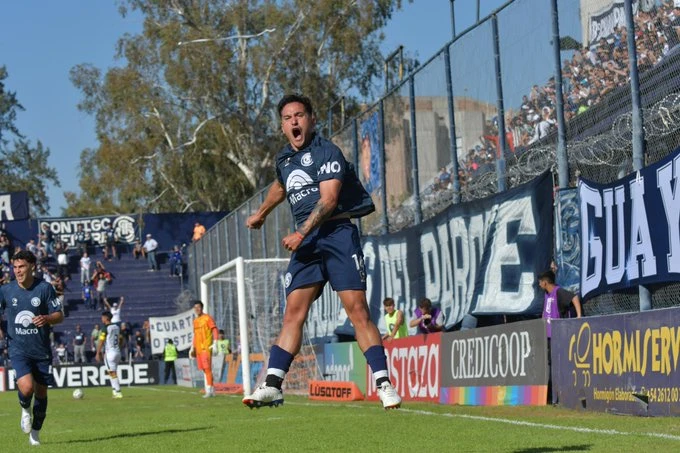 La Lepra le ganó a Defensa y Justicia por 3 a 2 y por ahora ocupa el quinto lugar de la zona A