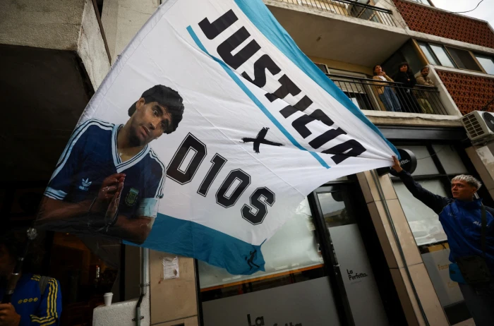 Suspendieron el juicio por la muerte de Maradona por denuncias de filmaciones no autorizadas