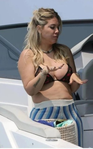 Wanda Nara enfurecida porque difundieron fotos de ella sin Photoshop