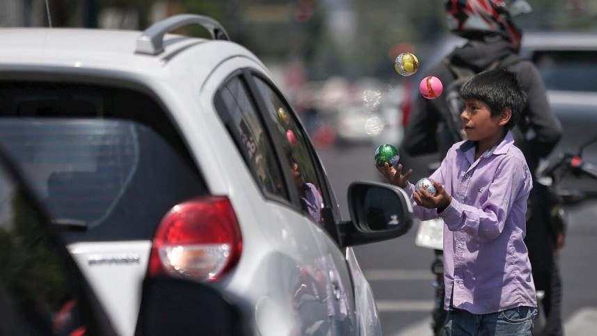"Nos hemos acostumbrado a ver niños y niñas trabajando" 