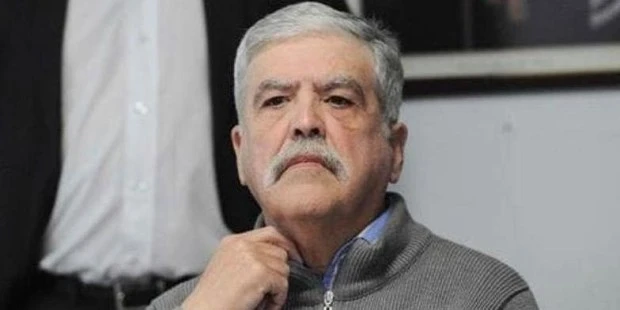  La sentencia llega en un momento clave para De Vido, quien ademas presenta otra investigación vinculada a coimas en la adjudicación de gasoductos a Skanska.