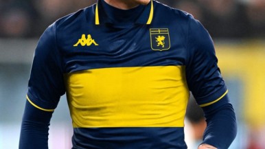 El Genoa de Italia lanza un modelo de casaca inspirado en la de Boca como homenaje al origen común