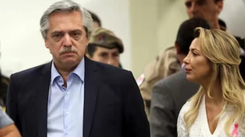 Alberto Fernndez denunci a Fabiola Yaez por la difusin de los videos con Tamara Pettinato