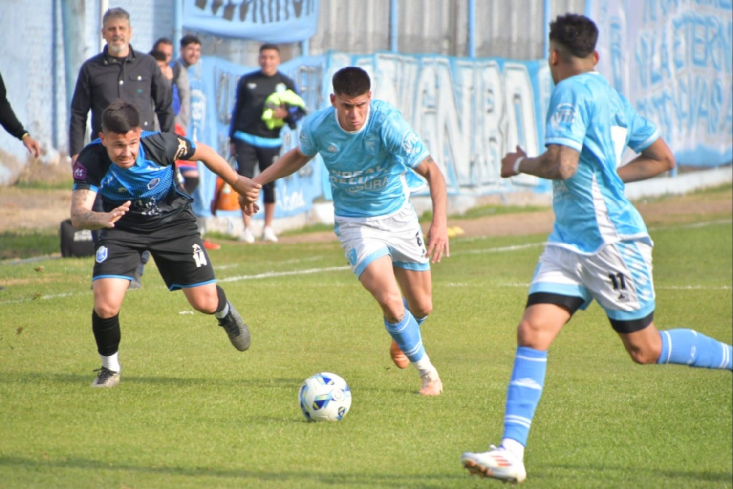 Gutirrez Sport Club levant un 0-2, lo empat y sum un punto 