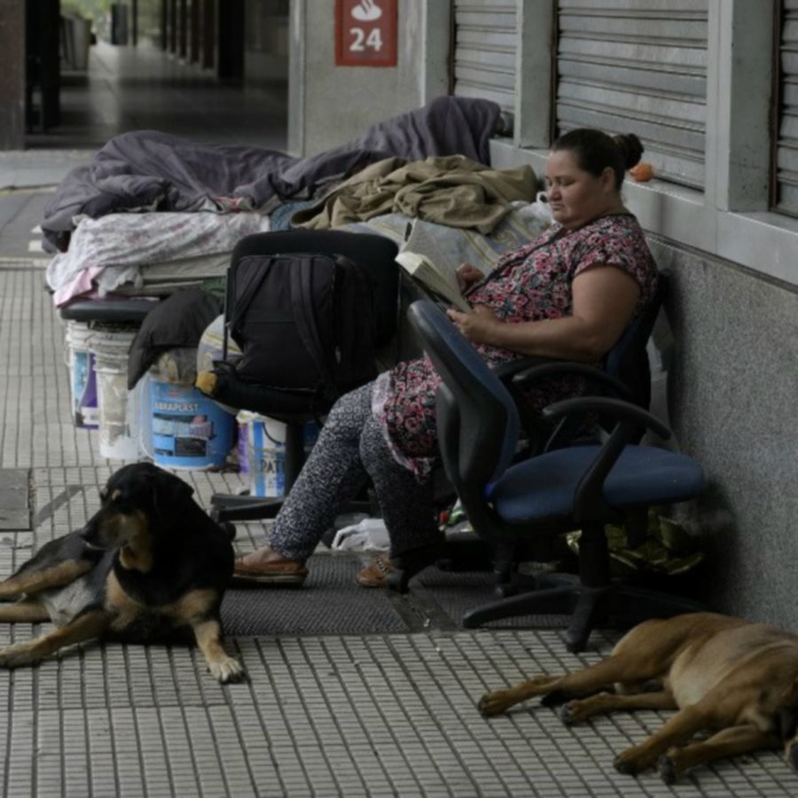 Radio Jornada en una campaa solidaria para ayudar a las personas en situacin de calle
